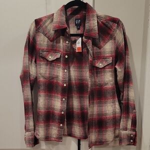 GAP Women's Button Down Plaid Shirt in Red and Cream